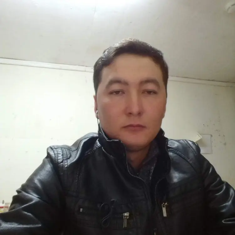 Я Файзали, 29, из Архангельска, ищу знакомство для секса на одну ночь