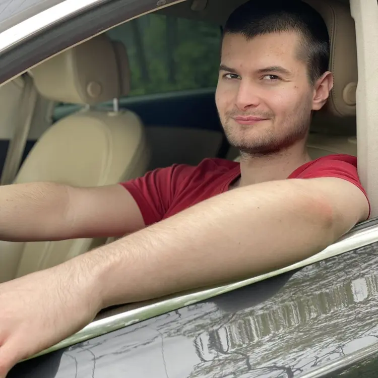 Я Андрей, 25, из Запорожья, ищу знакомство для приятного времяпровождения