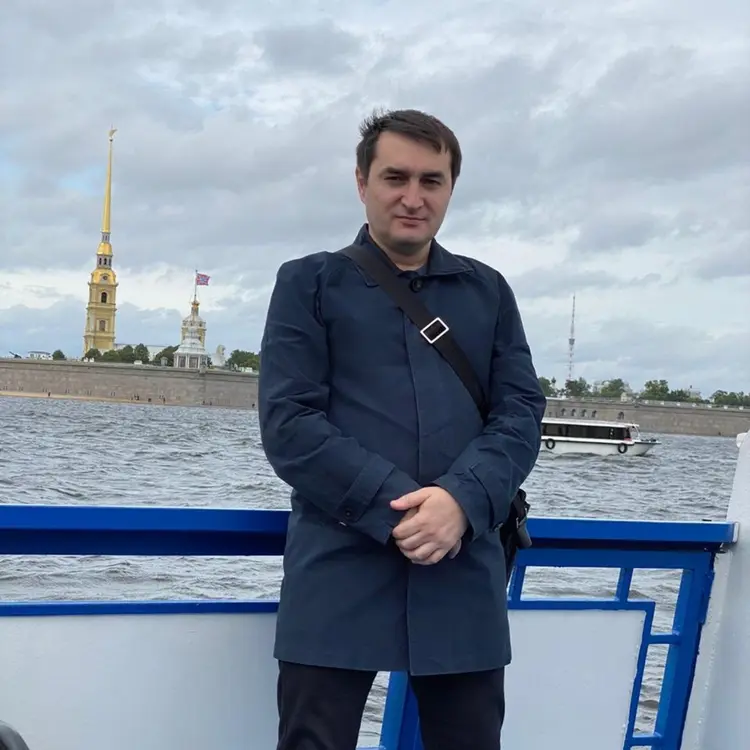 Ислам из Донецка, ищу на сайте приятное времяпровождение