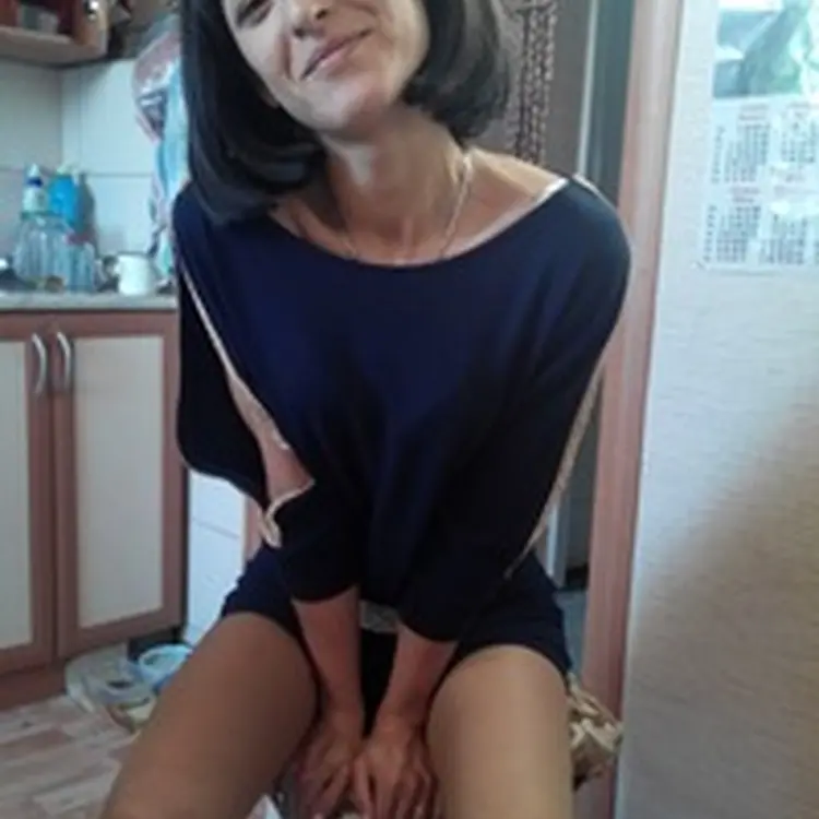 Я Лина, 34, знакомлюсь для секса на одну ночь в Севастополе