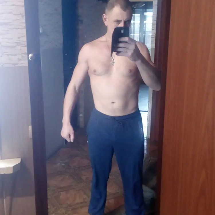 Я Сергей, 46, из Братска, ищу знакомство для секса на одну ночь