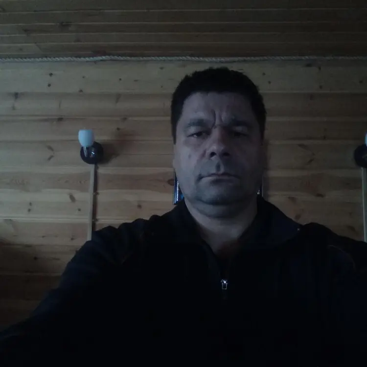 Сергей из Ухты, мне 53, познакомлюсь для виртуального секса