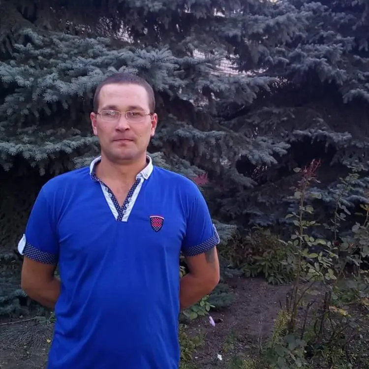 Ярослав из Донецка, мне 29, познакомлюсь для общения