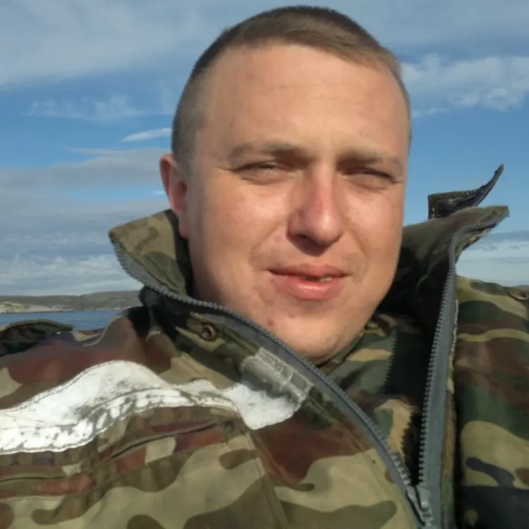 Я Алексей, 37, знакомлюсь для постоянных отношений в Североморске
