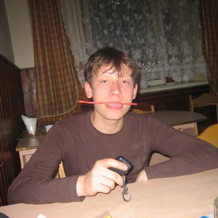 Я Сергей, 38, знакомлюсь для регулярного секса в Киржаче