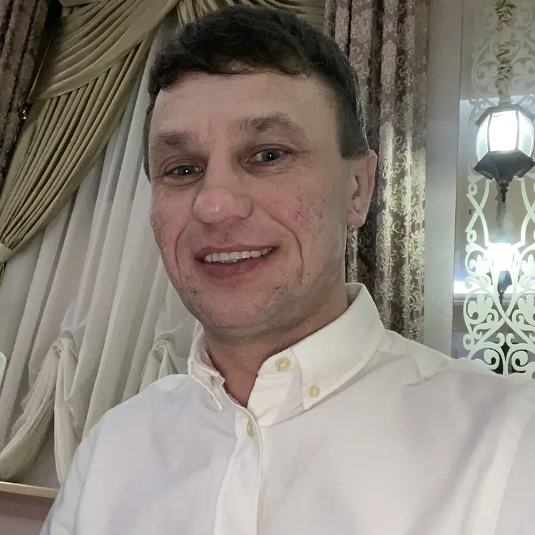 Я Сергей, 41, из Барановичей, ищу знакомство для виртуального секса