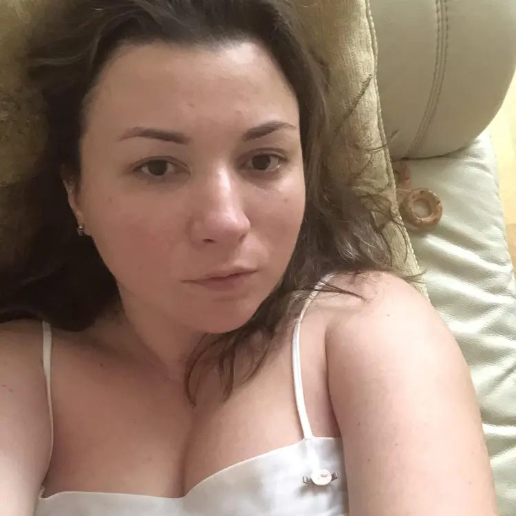 Я Varya, 33, из Москвы, ищу знакомство для регулярного секса