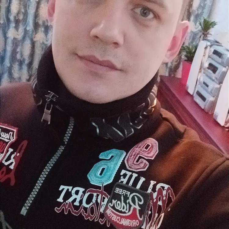 Я Валерий, 37, из Москвы, ищу знакомство для дружбы