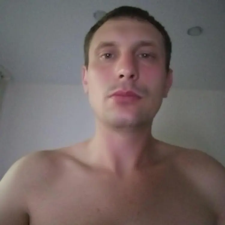 Я Сергей, 37, из Первоуральска, ищу знакомство для приятного времяпровождения