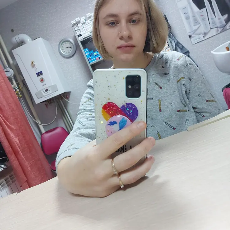 Я Юля, 23, знакомлюсь для виртуального секса в Кирове