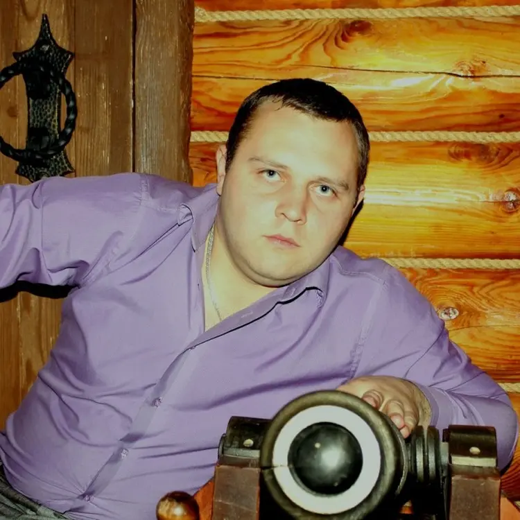 Я Алексей, 34, знакомлюсь для регулярного секса в Воткинске