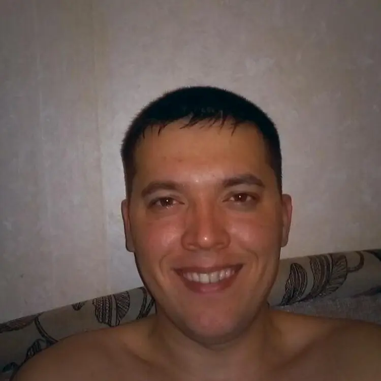 Алексей из Глазова, мне 34, познакомлюсь для секса на одну ночь
