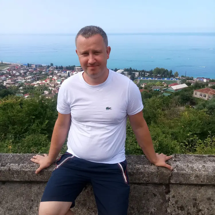 Я Денис, 37, из Сафонова, ищу знакомство для совместных путешествий