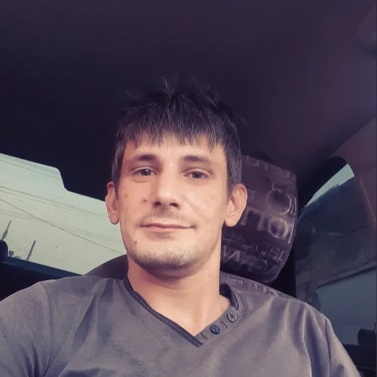 Я Евгений, 32, из Чернушки, ищу знакомство для постоянных отношений