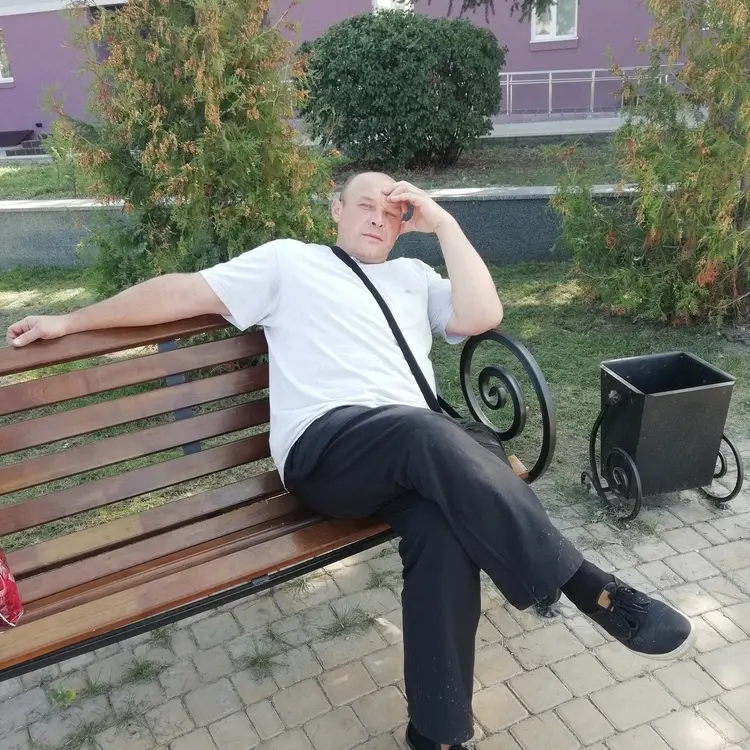 Я Сергей, 49, знакомлюсь для регулярного секса в Брянске