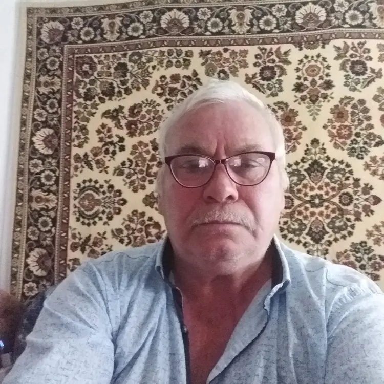 Я Гена, 59, из Волгограда, ищу знакомство для секса на одну ночь