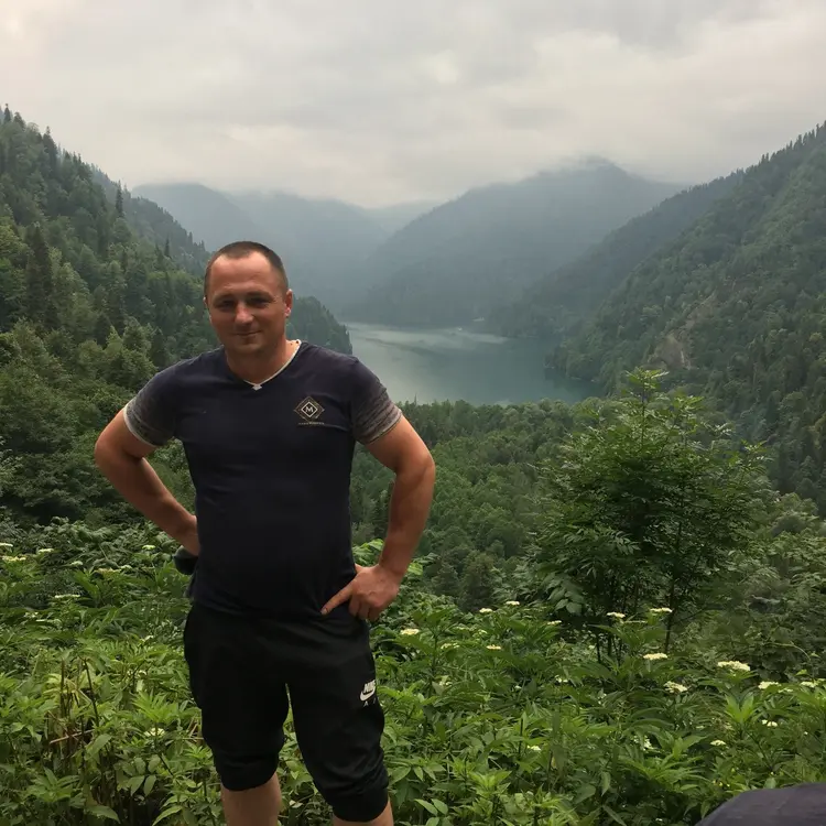 Я Александр, 38, из Таганрога, ищу знакомство для регулярного секса