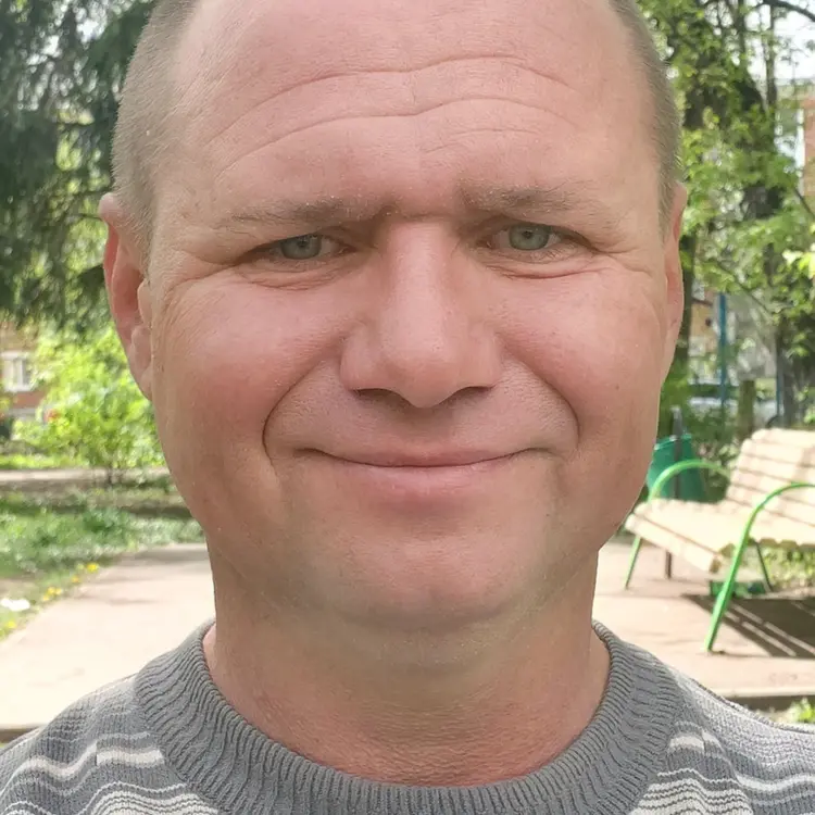 Я Руслан, 48, знакомлюсь для регулярного секса в Чехове