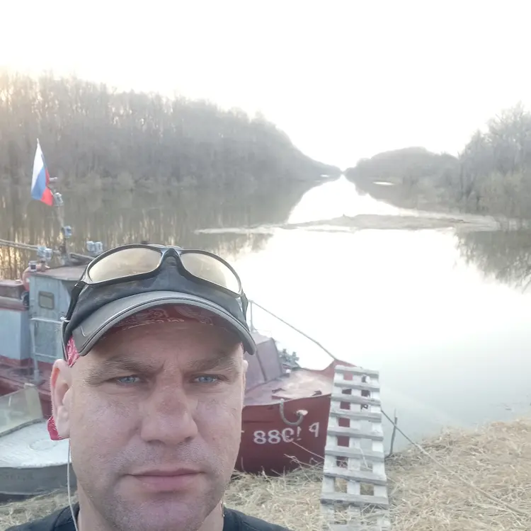 Я Димитрий, 44, знакомлюсь для общения в Новосибирске