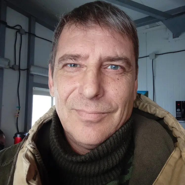 Я Юрий, 49, из Спасска-Дальнего, ищу знакомство для регулярного секса