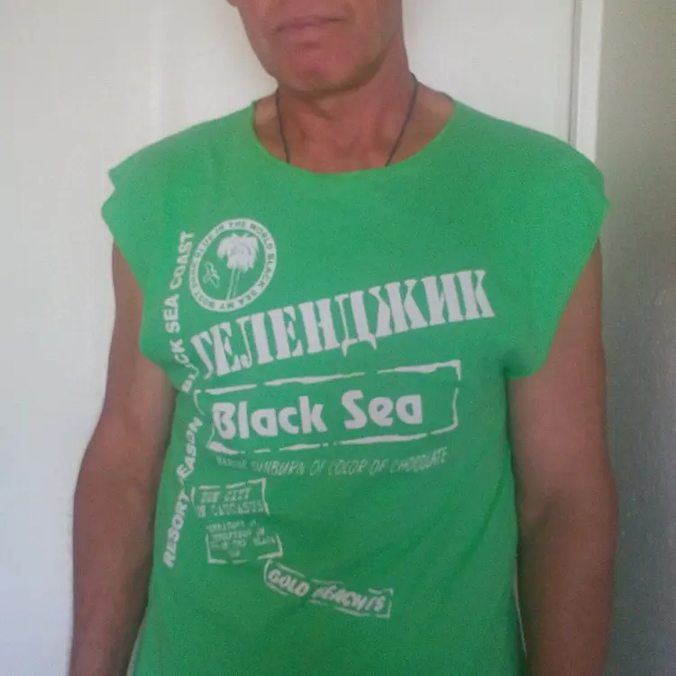 Илья из Зеленограда, ищу на сайте регулярный секс