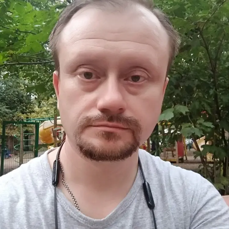 Я Саня, 47, из Луганска, ищу знакомство для регулярного секса