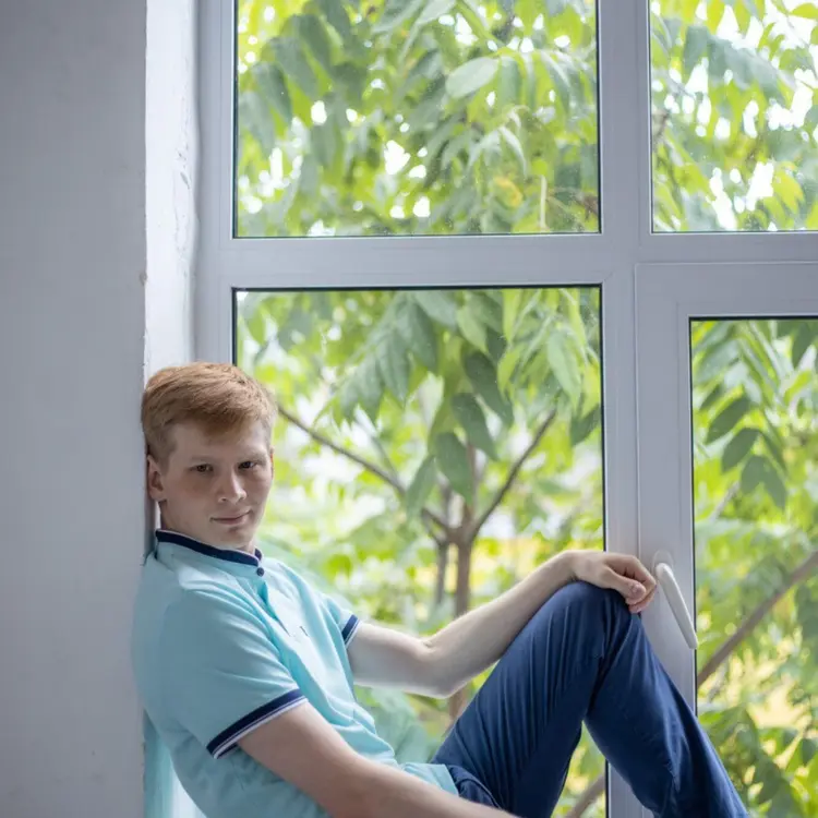 Я Алексей, 24, из Костромы, ищу знакомство для регулярного секса