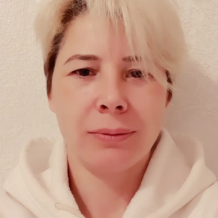 Я Евгения, 45, знакомлюсь для приятного времяпровождения в Алматы