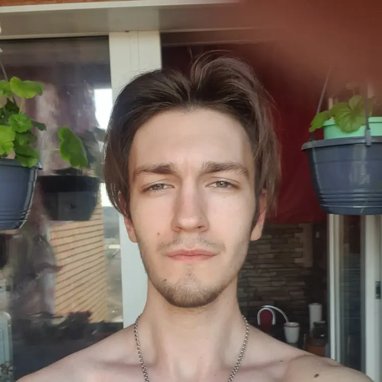 Я Иван, 21, из Щелково, ищу знакомство для регулярного секса