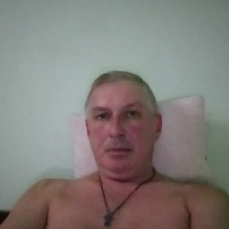 Я Виктор, 49, из Николаева, ищу знакомство для регулярного секса
