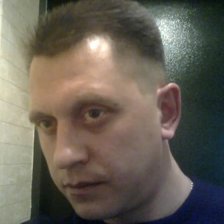 Я Вячеслав, 37, из Семей, ищу знакомство для приятного времяпровождения