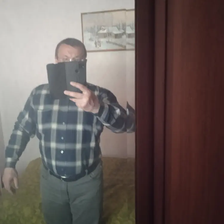 Андрей из Ростова-на-Дону, ищу на сайте секс на одну ночь