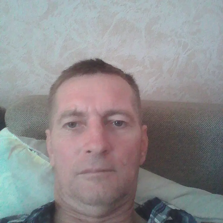 Я Владимир, 60, из Пятигорска, ищу знакомство