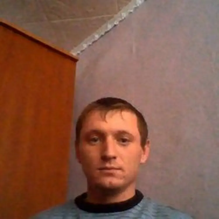 Я Серёга, 35, из Барнаула, ищу знакомство для регулярного секса
