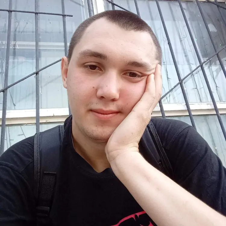 Dima из Тучкова, ищу на сайте секс на одну ночь