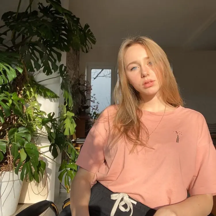Я Москва, 25, знакомлюсь для регулярного секса в Москве