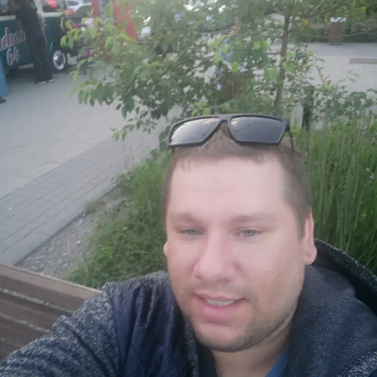 Я Олег, 33, знакомлюсь для общения в Железногорске