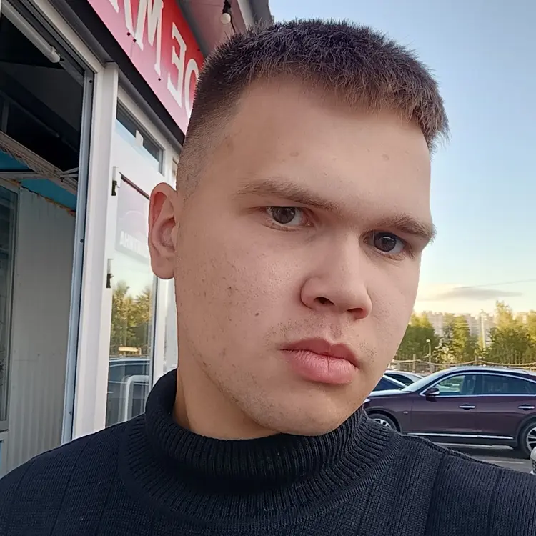 Кирилл из Нефтеюганска, ищу на сайте общение