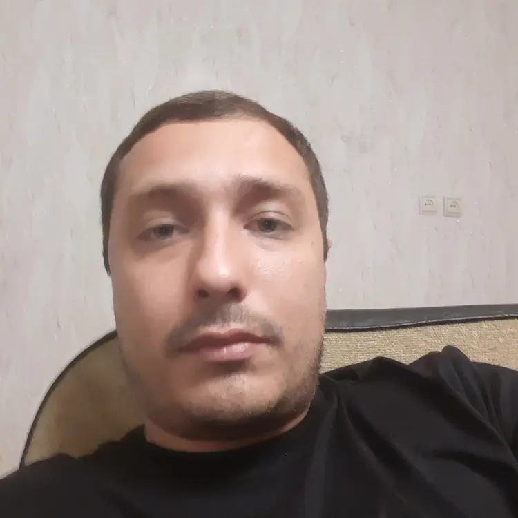 Владимир из Луганска, мне 37, познакомлюсь для регулярного секса