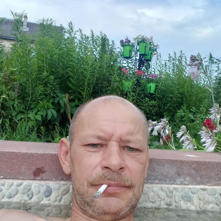 Игорь из Витебска, мне 50, познакомлюсь для секса на одну ночь