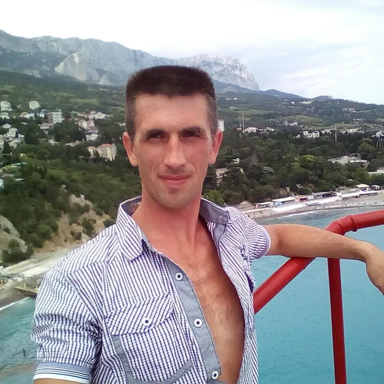 Я Виталий, 42, из Севастополя, ищу знакомство для общения