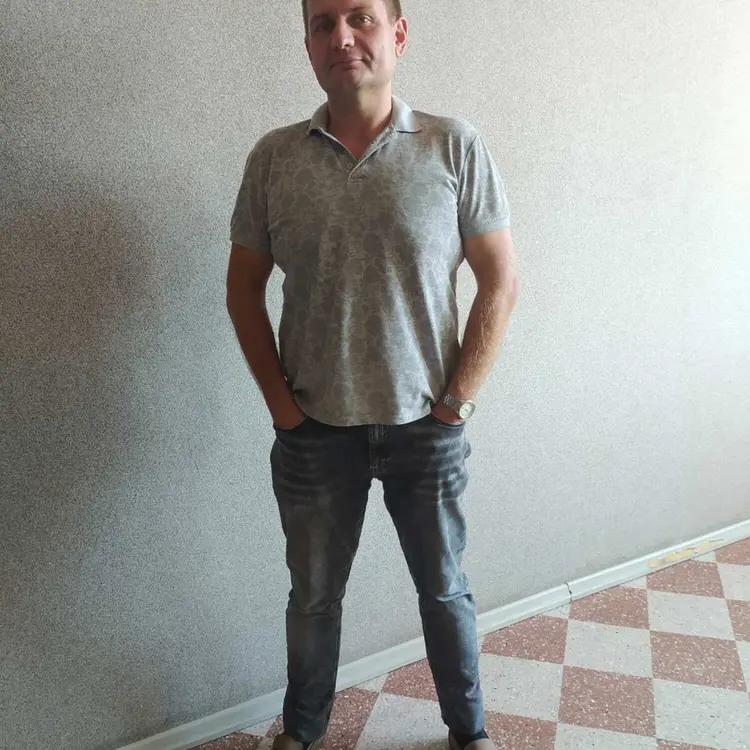 Я Дмитрий, 42, знакомлюсь для приятного времяпровождения в Гомеле
