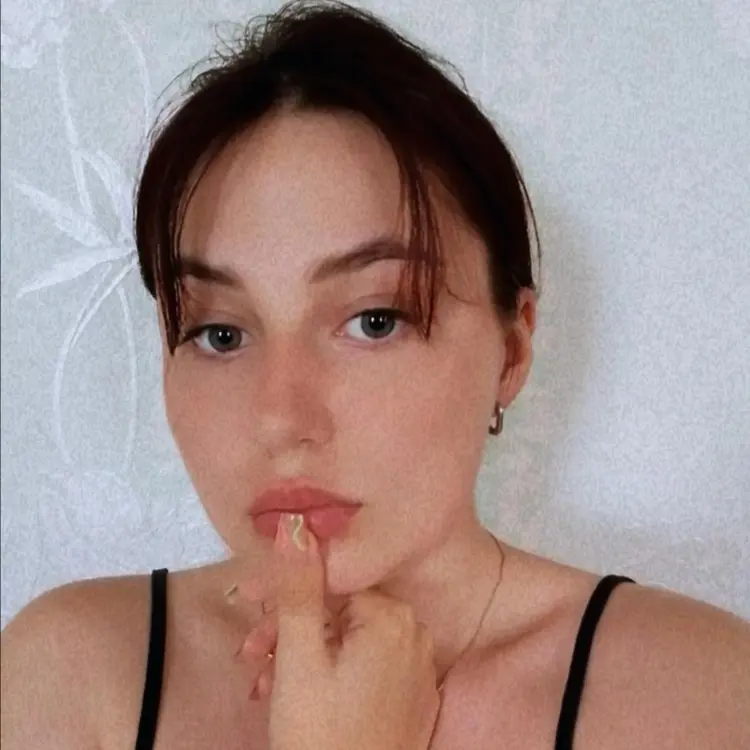 Валерия из Барановичей, мне 21, познакомлюсь для виртуального секса