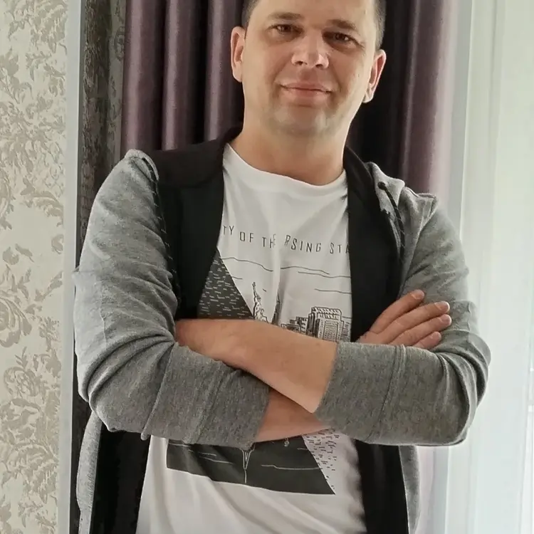 Я Николай, 39, из Новочеркасска, ищу знакомство для регулярного секса